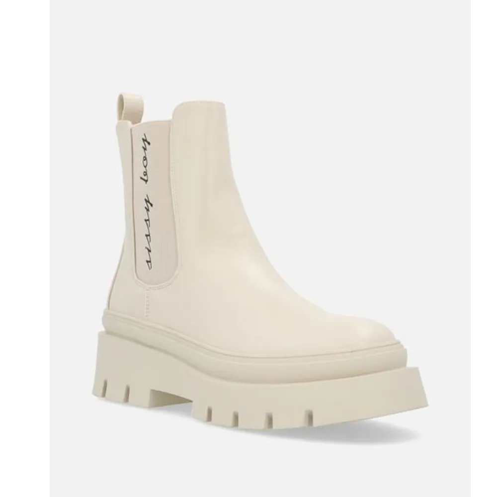 Chelsea - Chunky Boots - Cream
