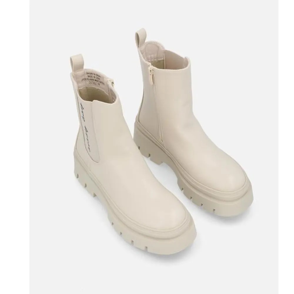 Chelsea - Chunky Boots - Cream