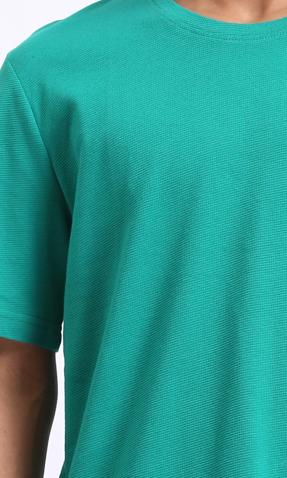 R210241 - Solid Pattern Slip On Basic Tee - Green