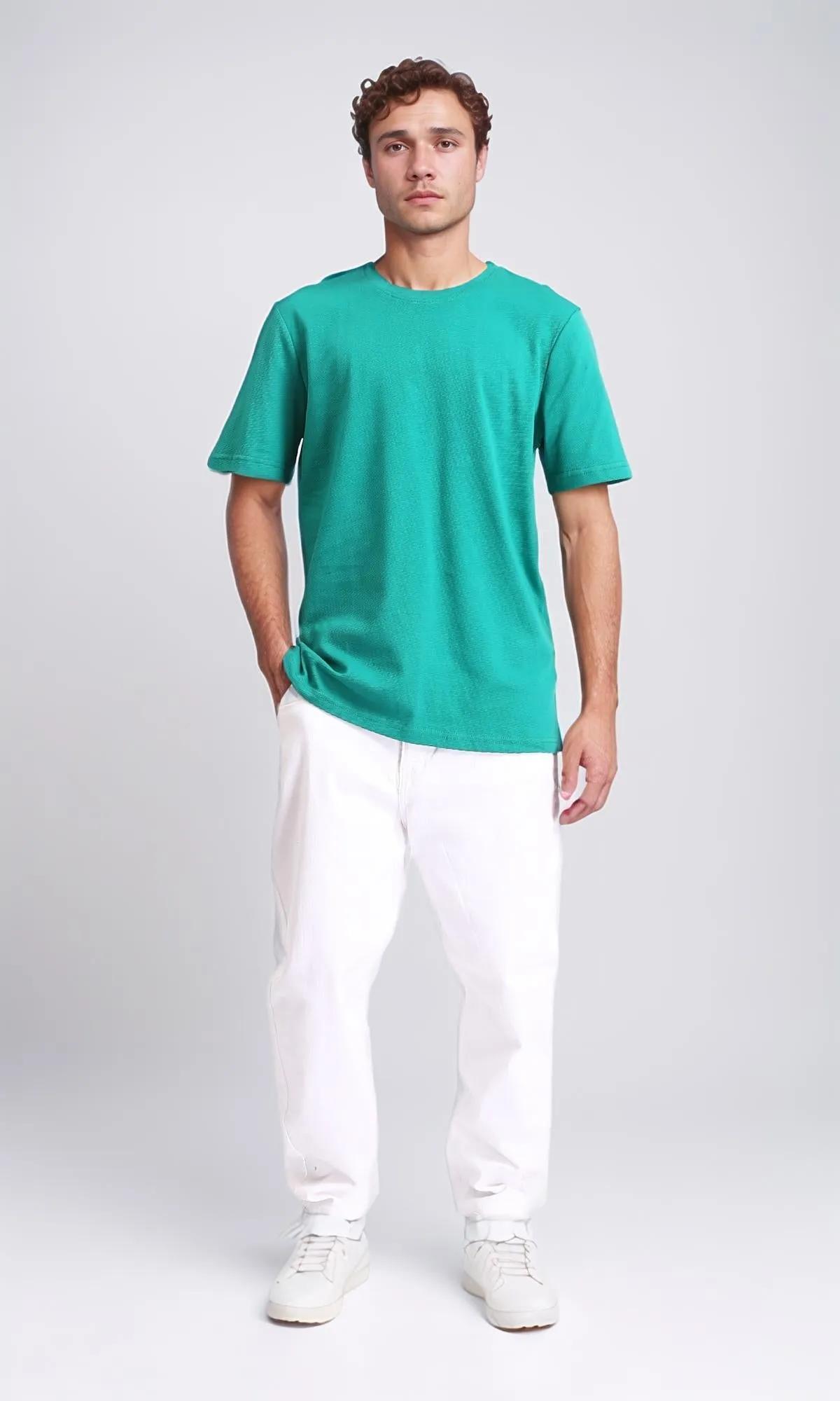 R210241 - Solid Pattern Slip On Basic Tee - Green